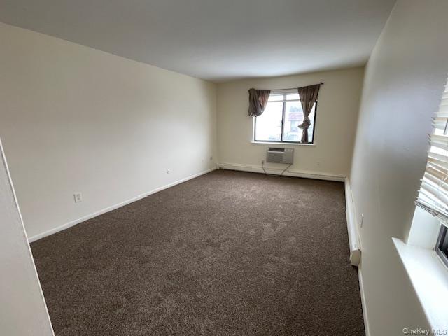 Building Photo - 14 06-13-6 Skyline Dr