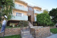 Building Photo - 6041 Fulton Ave