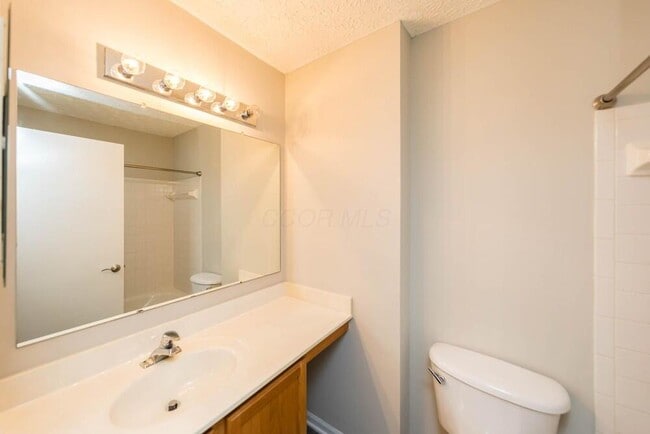 Building Photo - 5609 Blandon