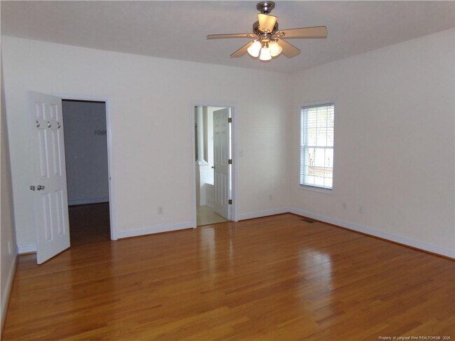 Building Photo - 290 Robeson St