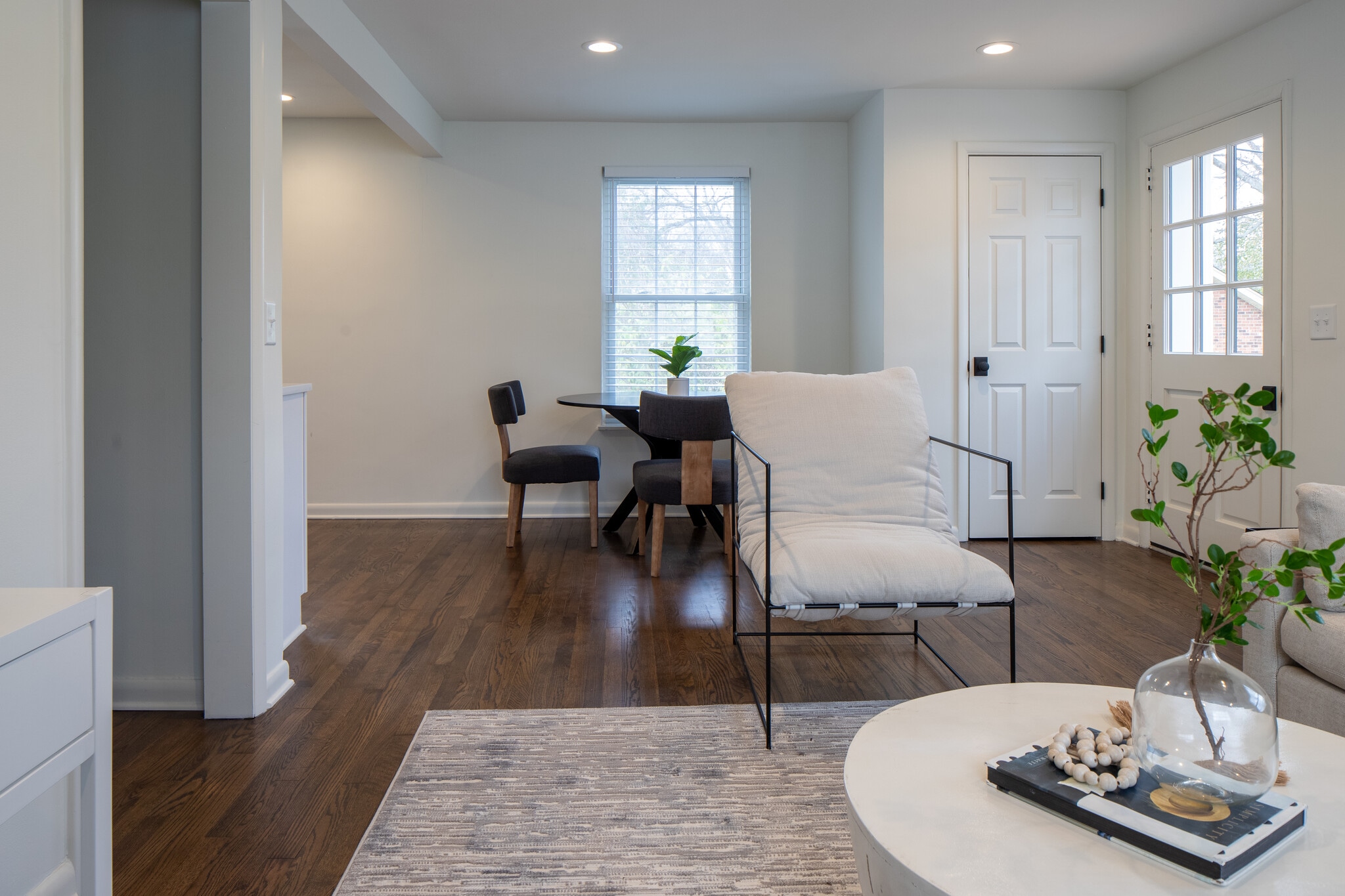 Building Photo - 203 Leake Ave