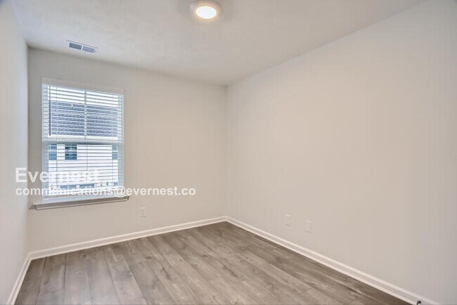 Building Photo - 229 Ansley Wy