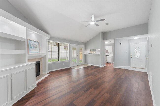 Building Photo - 6 Fiddlers Cove Pl