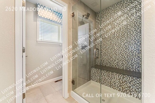 Building Photo - 2620 Meadows Blvd