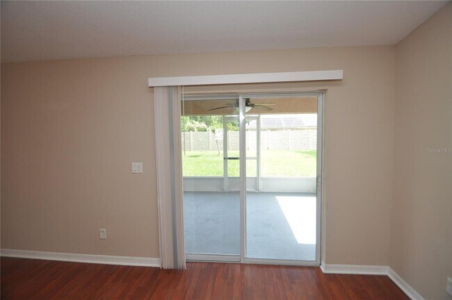Building Photo - 37 Louisburg Ln