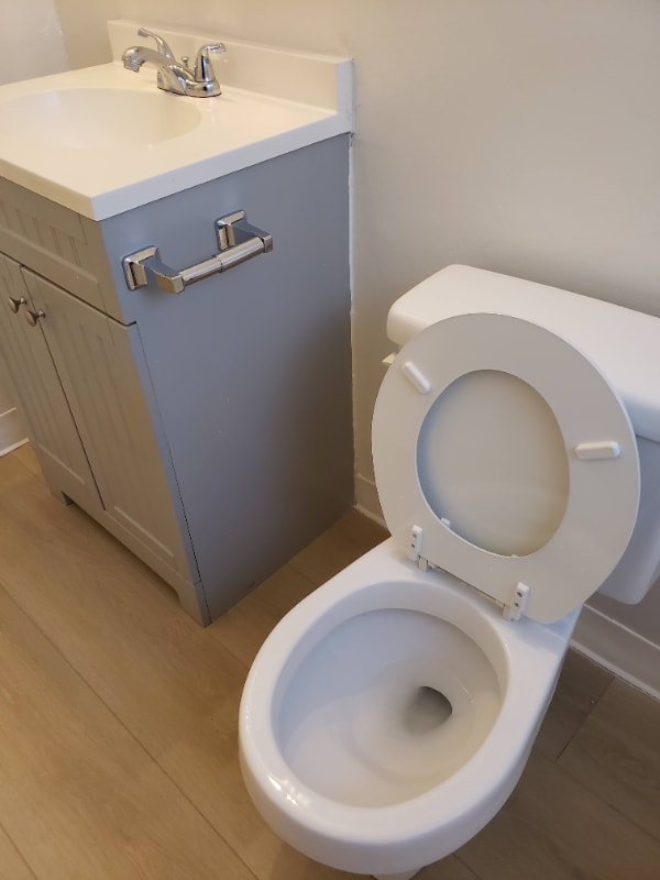 Building Photo - 1713 Scott Rd