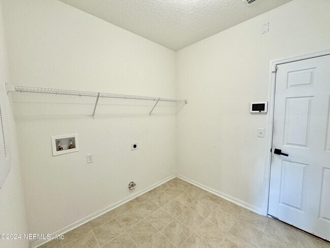 Building Photo - 1680 Carter Landing Blvd