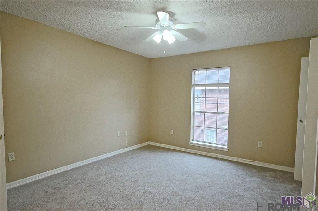 Building Photo - 1716 Brightside Dr