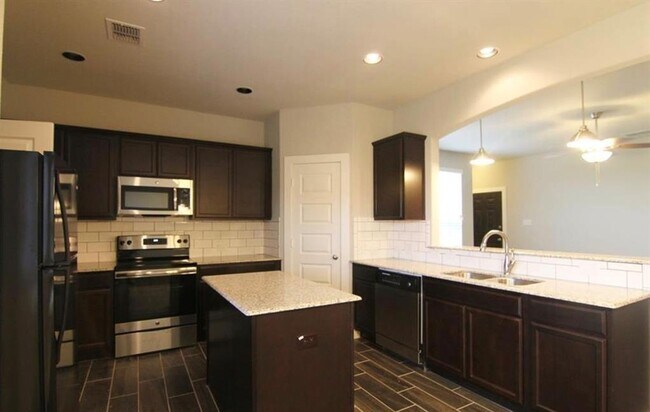Building Photo - 117 Wickersham