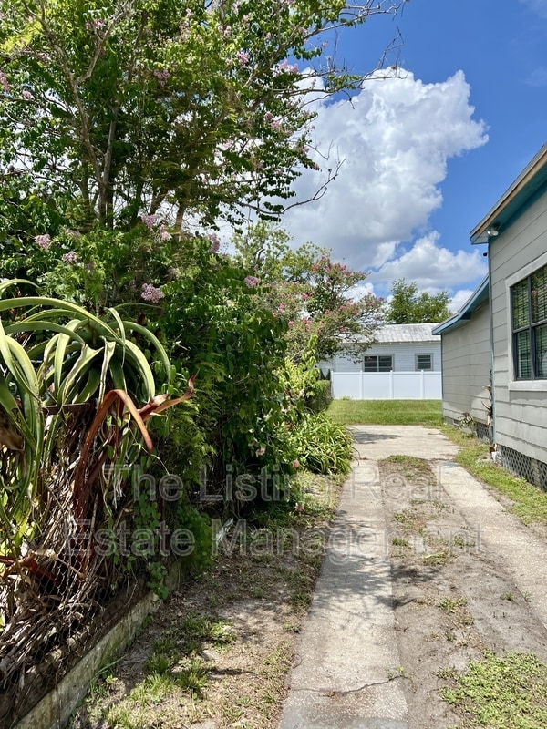 Building Photo - 2824 N 19th St