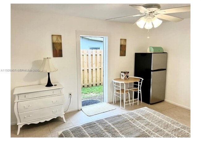 Building Photo - 2449 NW 73rd Ave