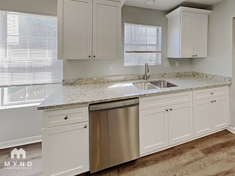 Building Photo - 814 Kilkenny Cir