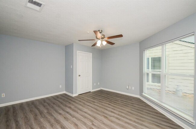 Building Photo - 7703 Quail Meadow Dr