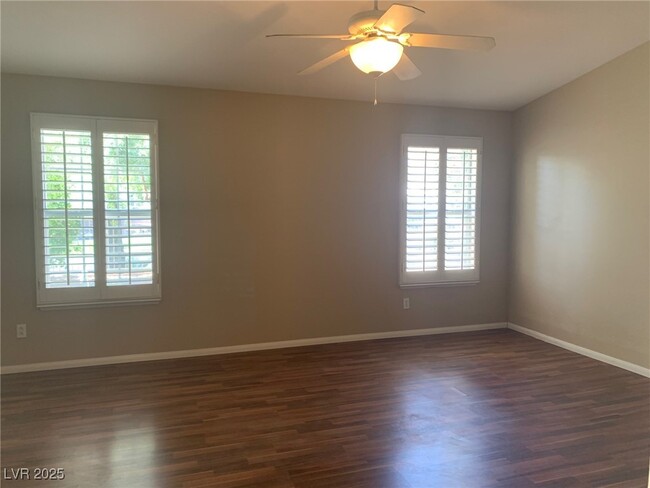 Building Photo - 5021 Glenarden Dr