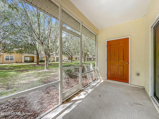 Building Photo - 5663 Greenland Rd