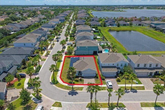 Building Photo - 12353 Blue Pacific Dr