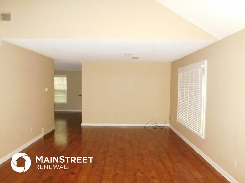 Building Photo - 1483 Wood Trail Cir