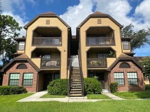 Building Photo - MOVE-IN SPECIAL!!!Charming 1-Bedroom Condo...