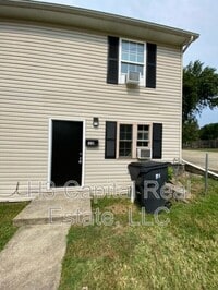Building Photo - 119 S 8th St