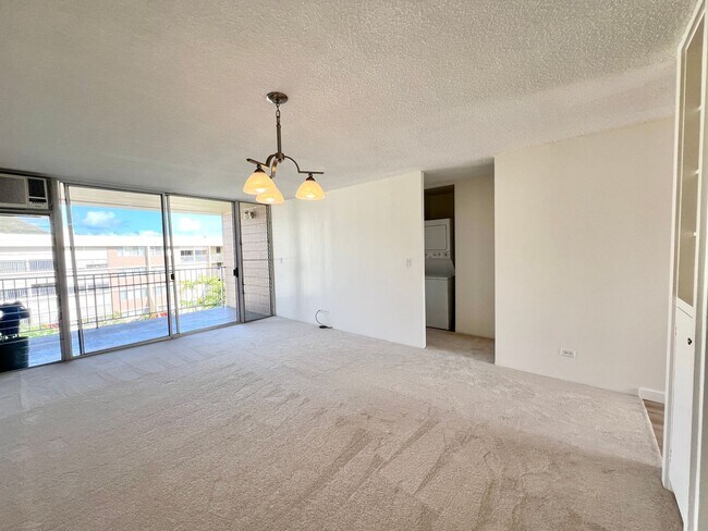 Building Photo - AVAILABLE NOW! 2-Bedroom, 2-Bath Corner Un...