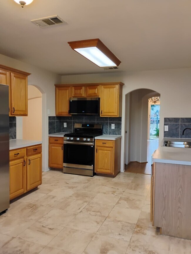 Building Photo - 17546 Heath Grove Ln