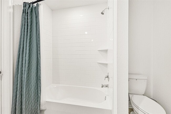 Building Photo - 13765 Kit Run