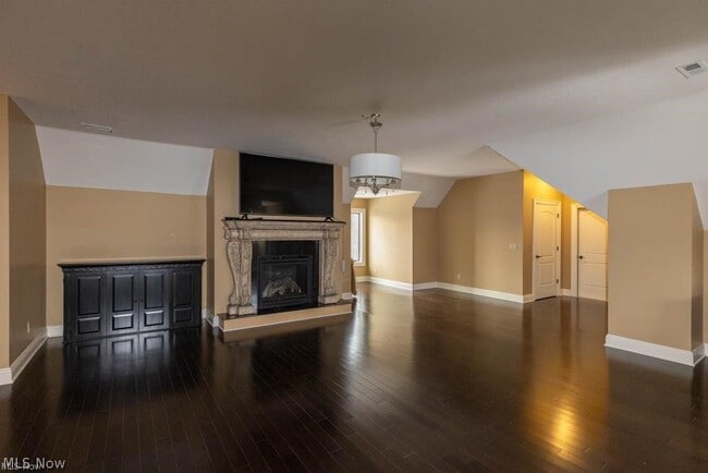 Building Photo - 3600 Oxford Cir