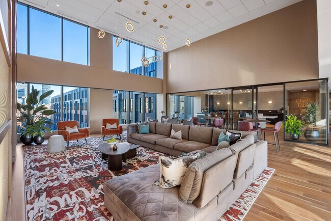 Building Photo - 60 Kilmarnock St