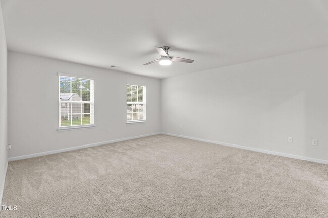 Building Photo - 132 Rockfall Wy