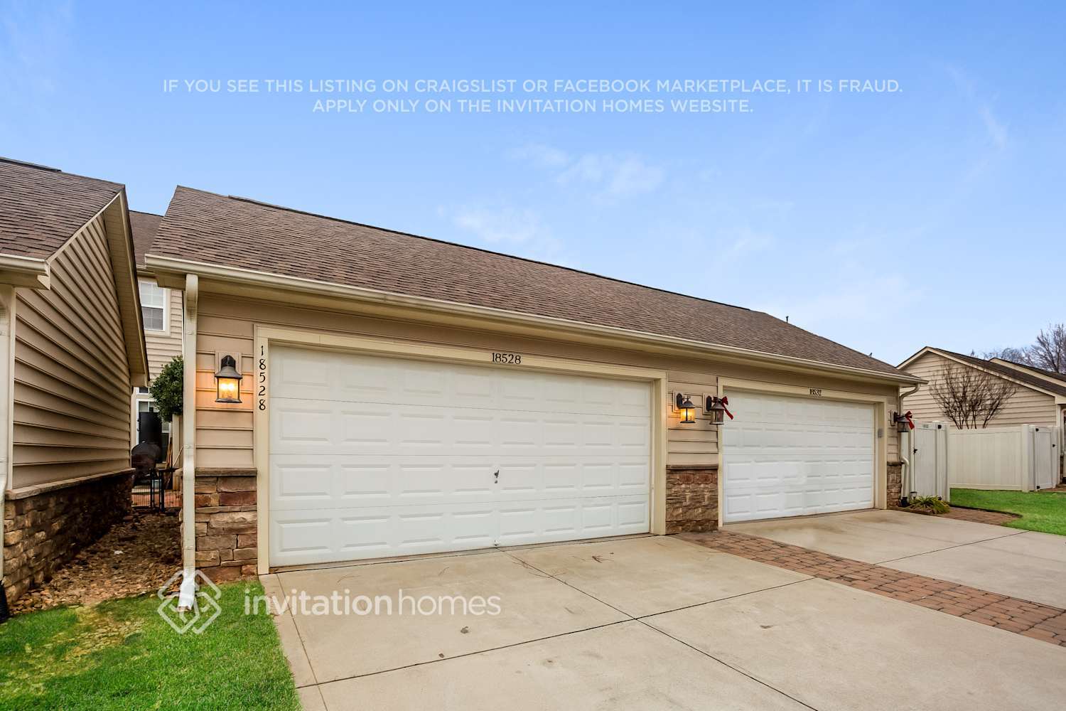 Building Photo - 18528 W Catawba Ave