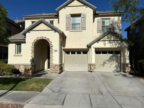Building Photo - MADISON PLACE AT SUMMERLIN