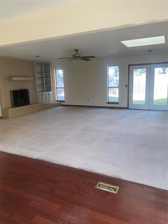 Building Photo - 1732 Lionsgate Cir