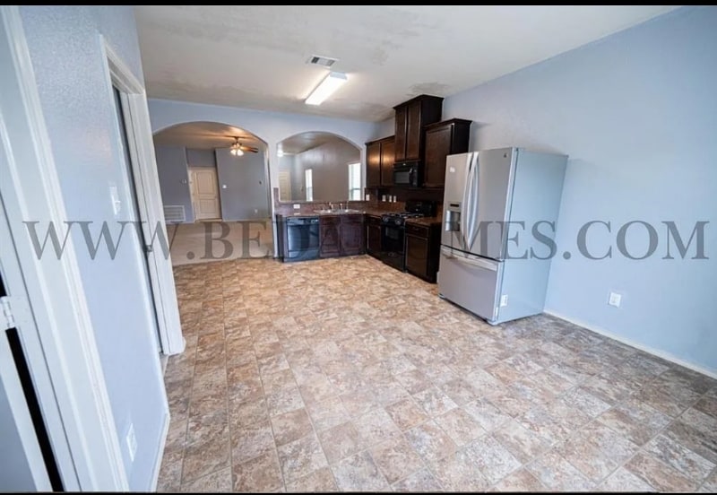 Building Photo - 7880 Galleon Field Ln
