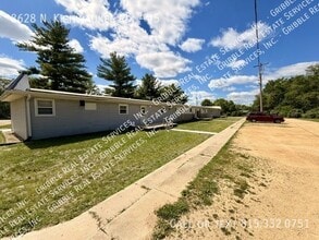 Building Photo - 8628 N Kishwaukee Rd