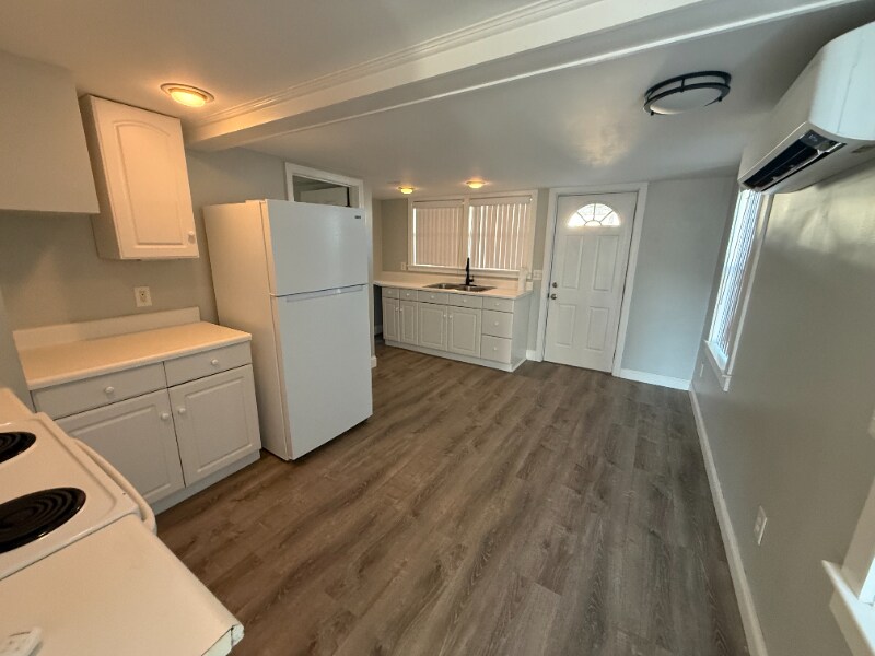 Building Photo - 5 Johnson Ave