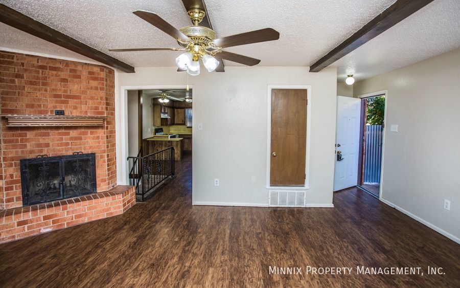 Building Photo - 7807 Ave X Ave