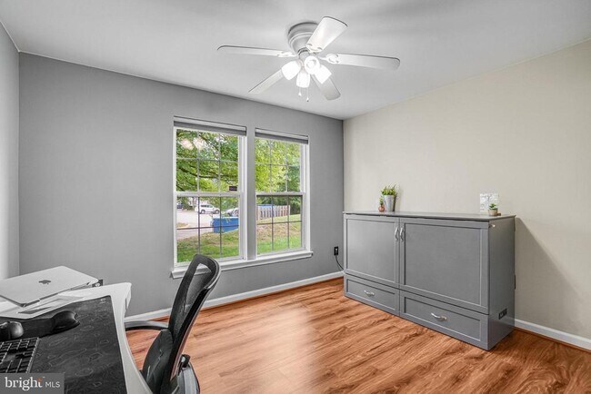 Building Photo - 7501 Calderon Ct