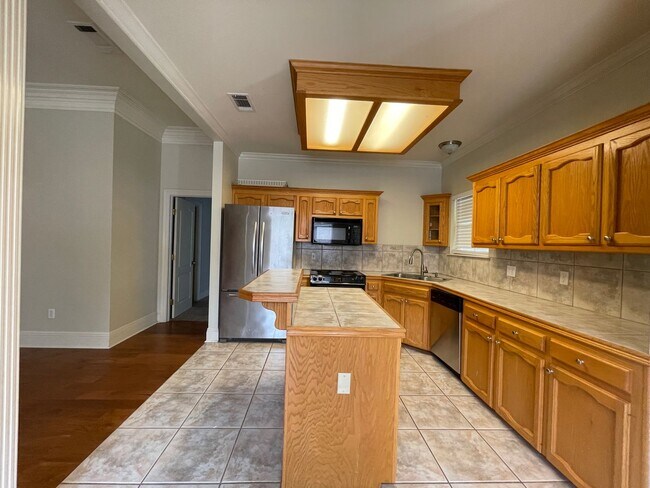 Building Photo - 10580 Springglen Ct