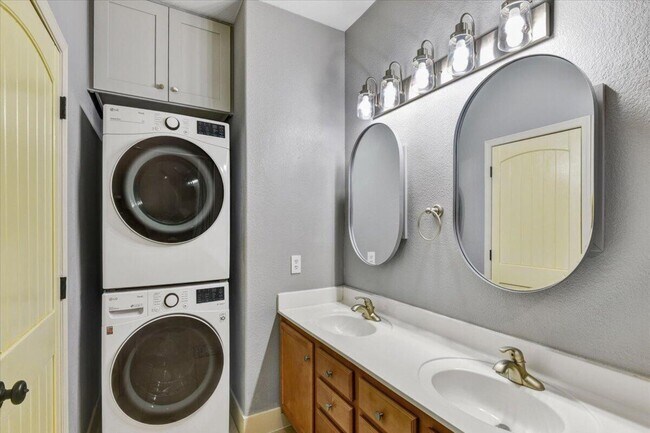 Building Photo - 35128 N 92nd Pl