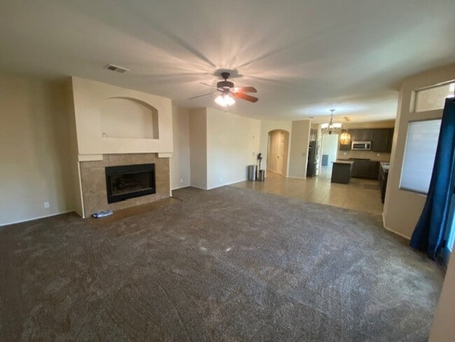 Building Photo - 2640 Ohio Ct