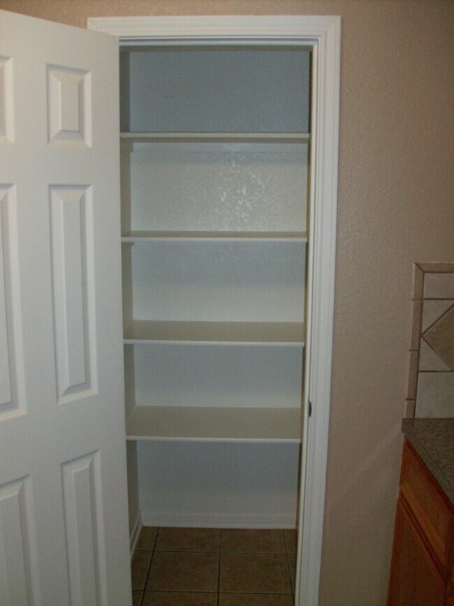 Building Photo - 3 Bedroom / 2 Bath Duplex – Clear Creek Area – Killeen, TX