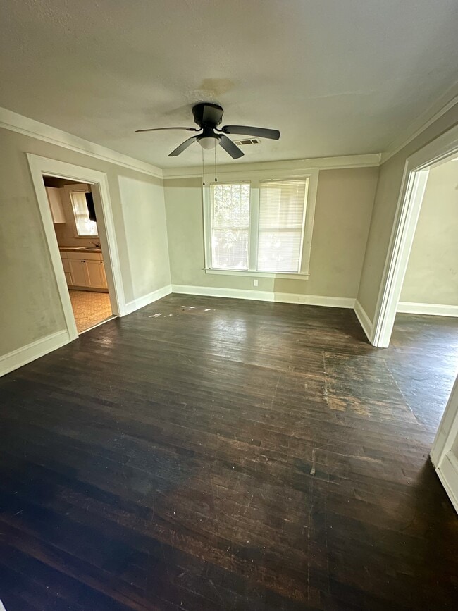 Building Photo - 2509 Poplar St