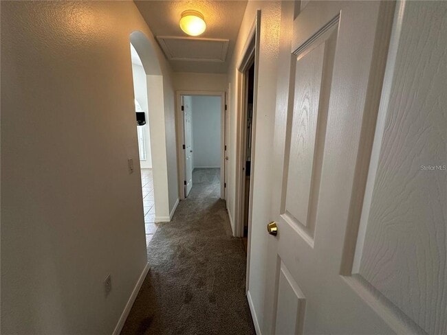 Building Photo - 4795 Cumbrian Lakes Dr