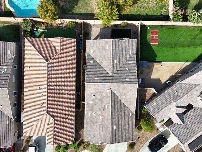 Building Photo - Kingston Place Cornor Lot Gem