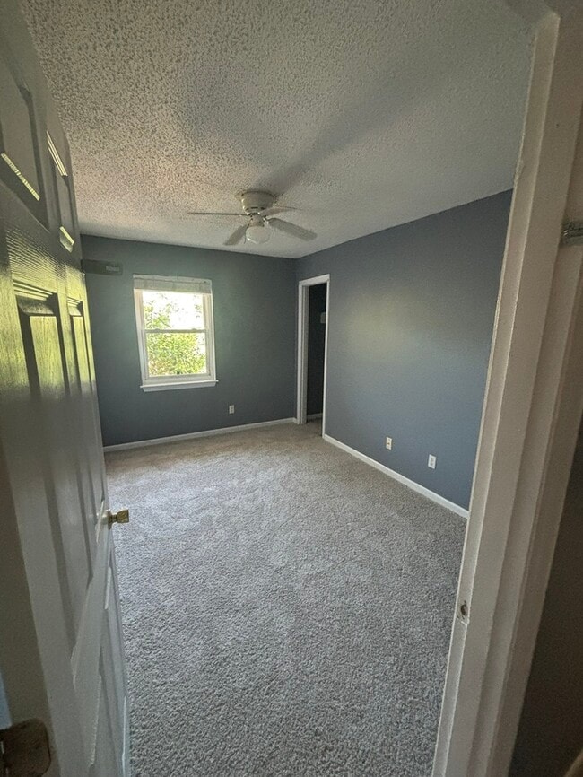 Building Photo - 1200 Cactus Ave