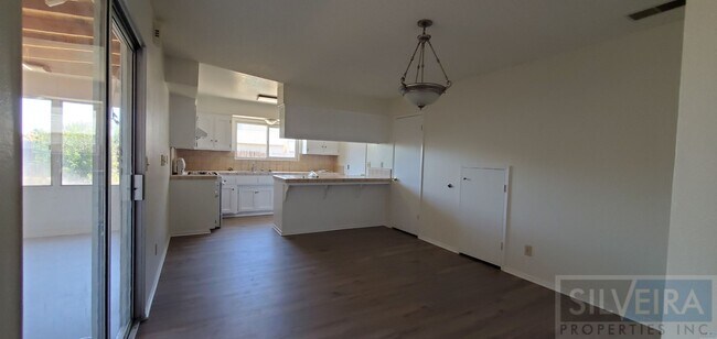 Building Photo - Three Bedroom Home In Orcut/Santa Maria