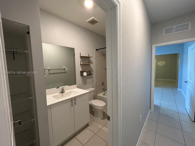 Building Photo - 16767 SW 290th Ln
