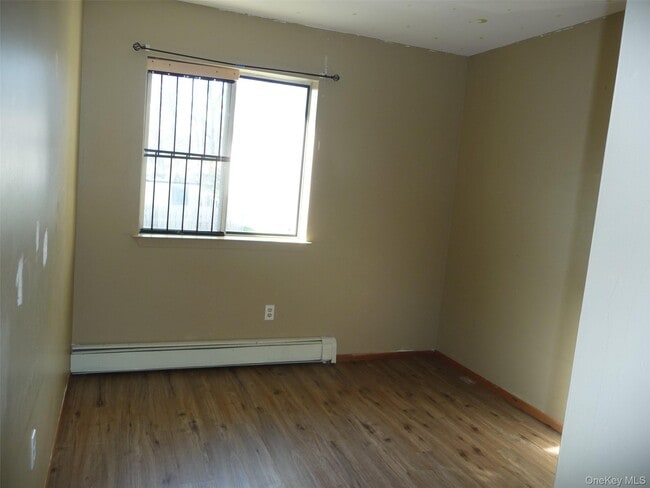 Building Photo - 39 Cedar Ct