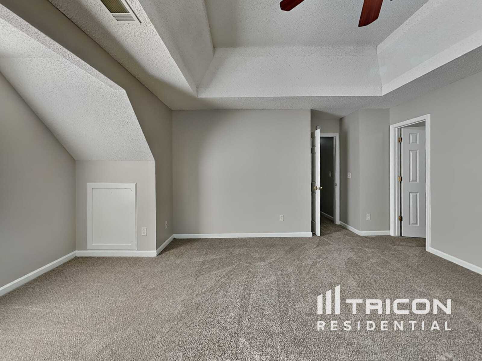 Building Photo - 5431 Sapphire Cir