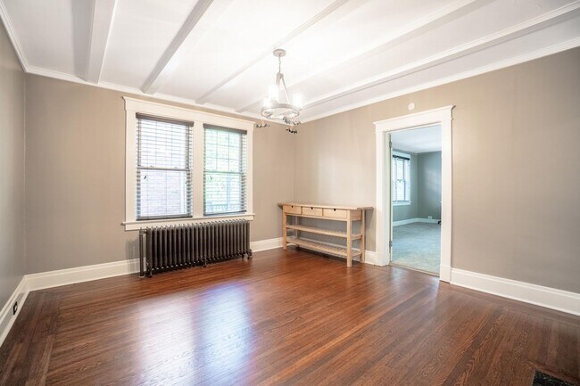 Building Photo - 6609 Church Ave